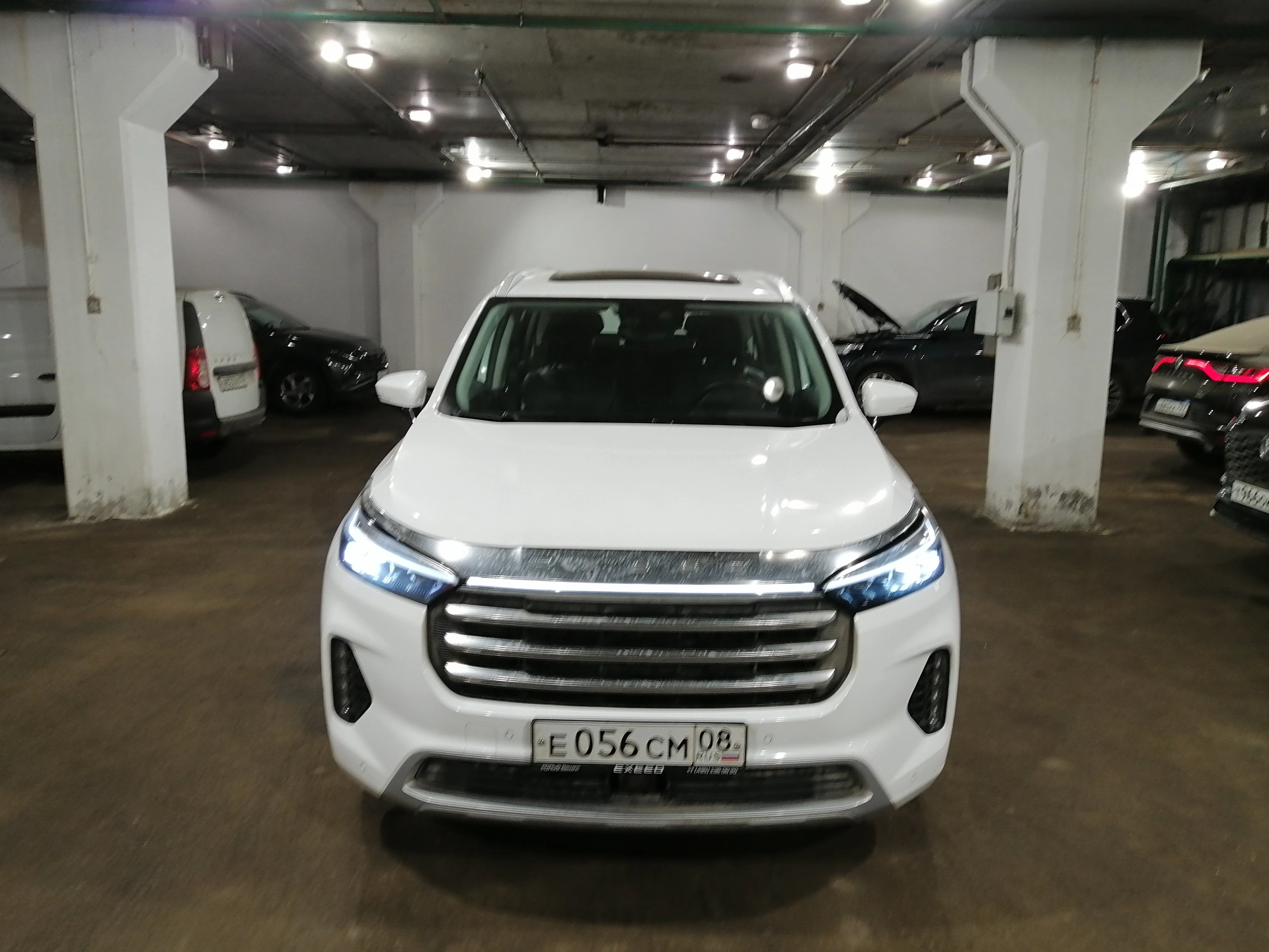 EXEED VX - фото 2