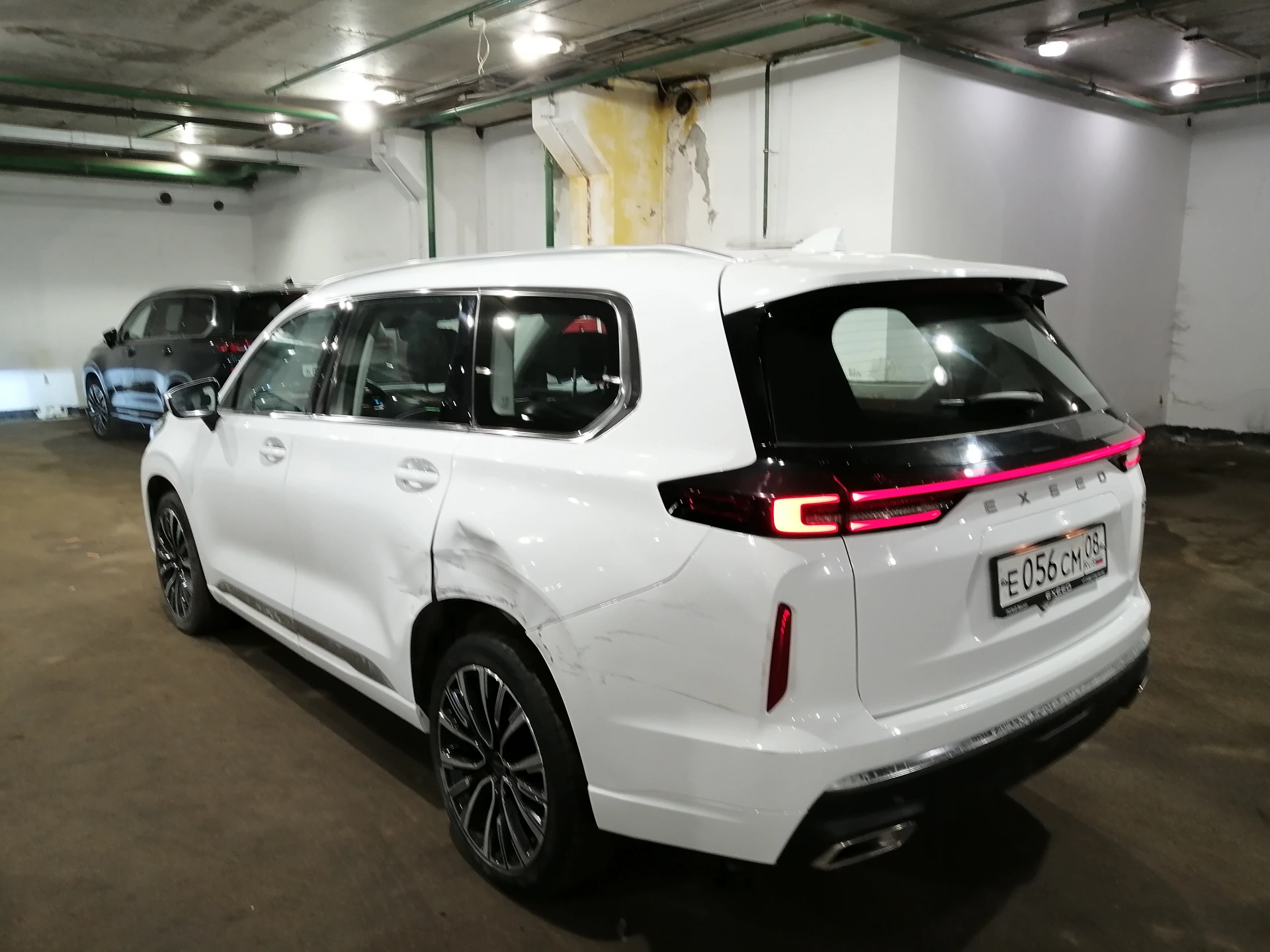 EXEED VX - фото 4