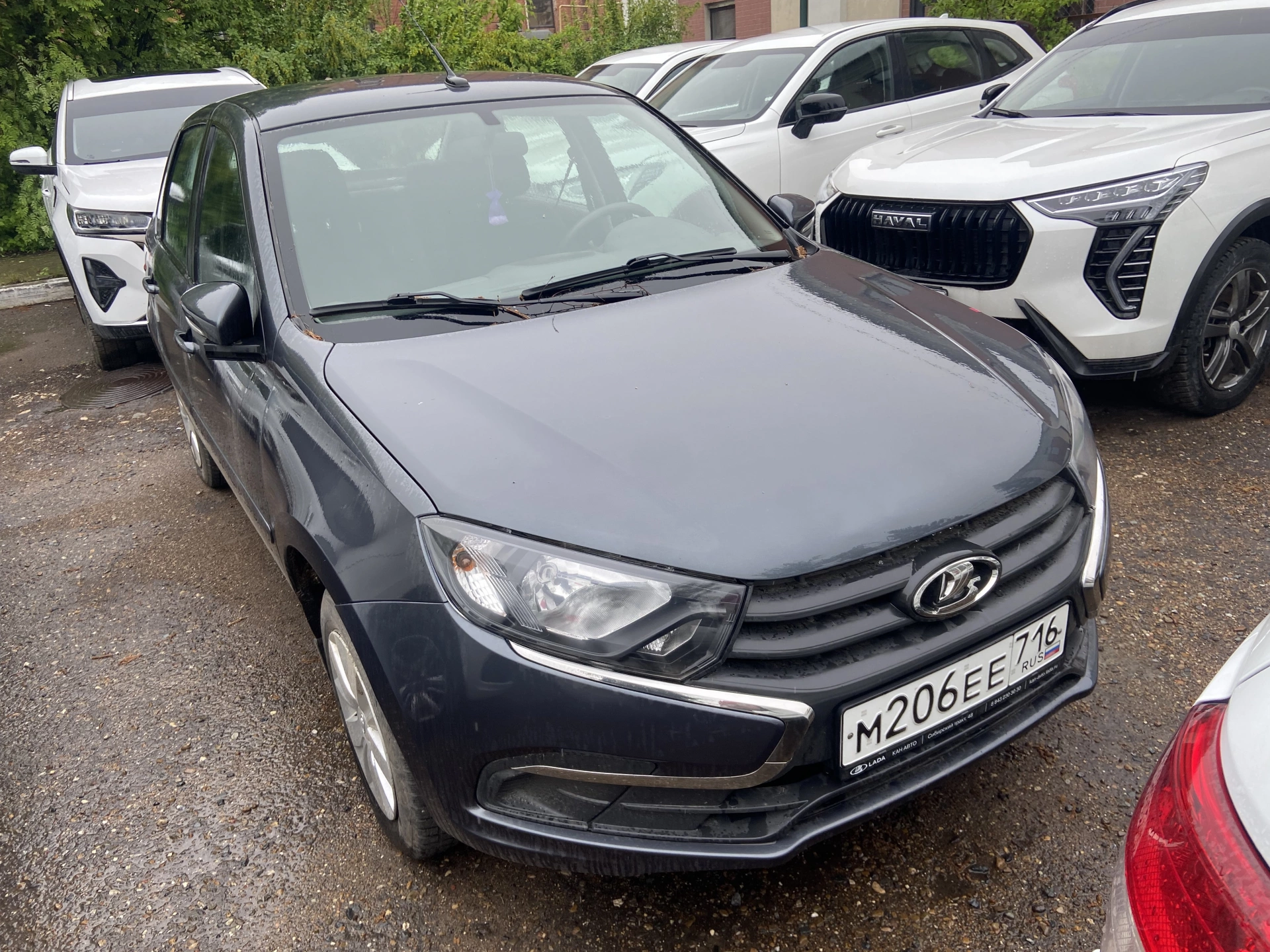 Lada Granta - фото 1