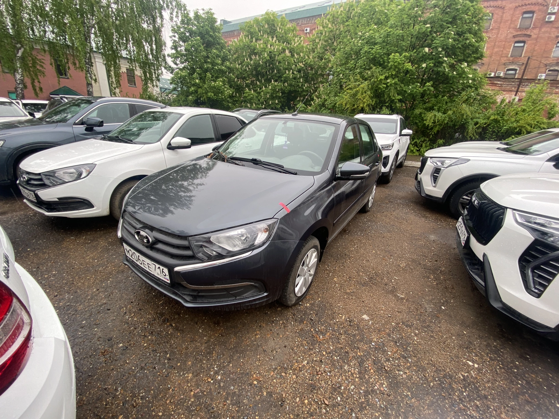 Lada Granta - фото 2