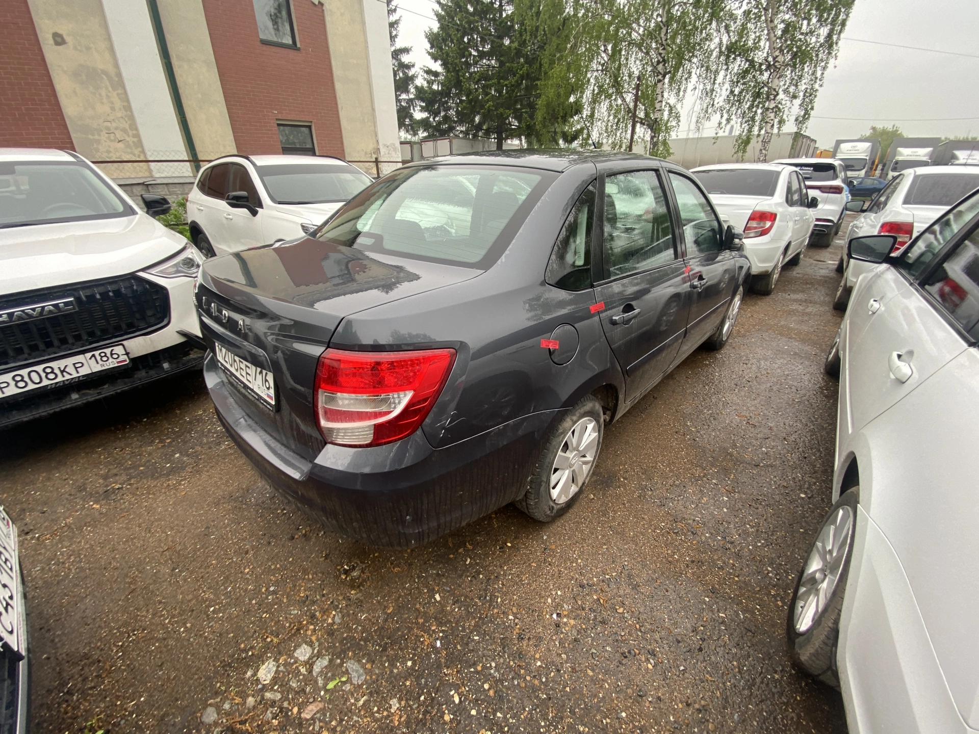 Lada Granta - фото 4