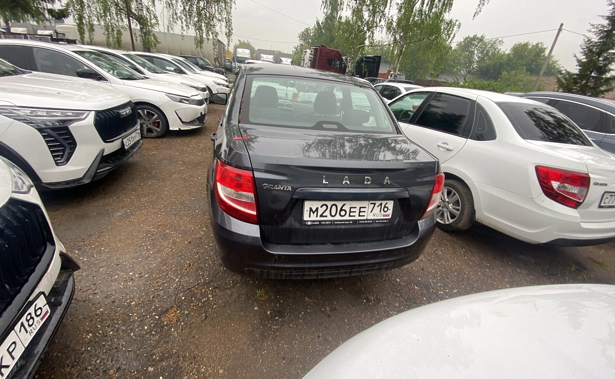 LADA Granta Седан