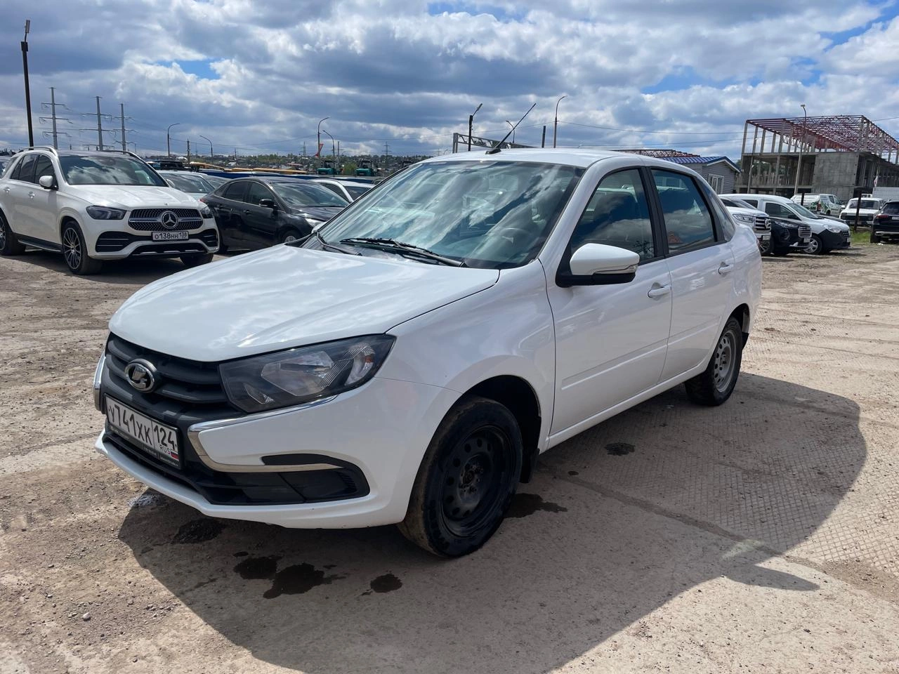 Lada Granta - фото 3