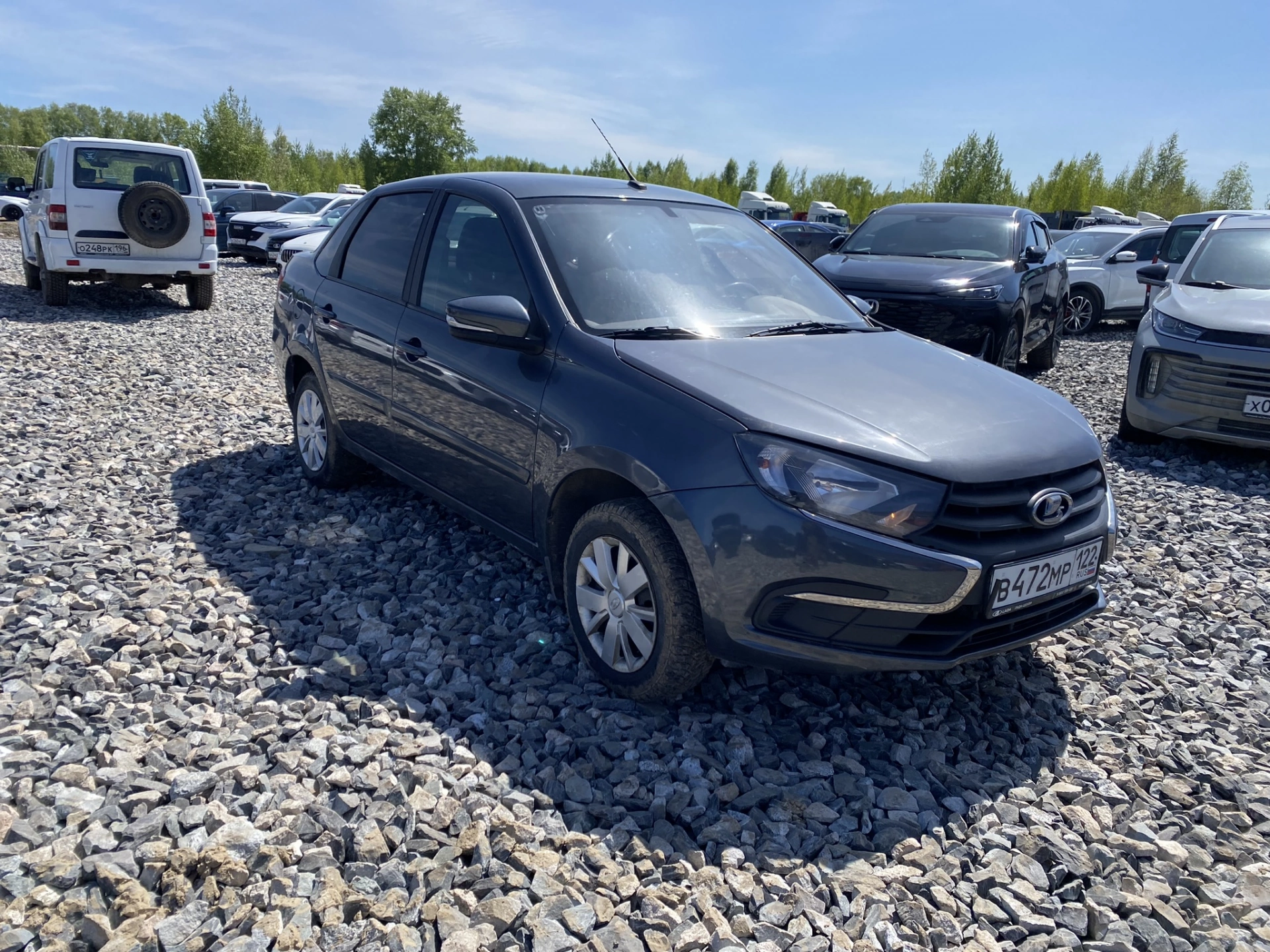 Lada Granta - фото 1