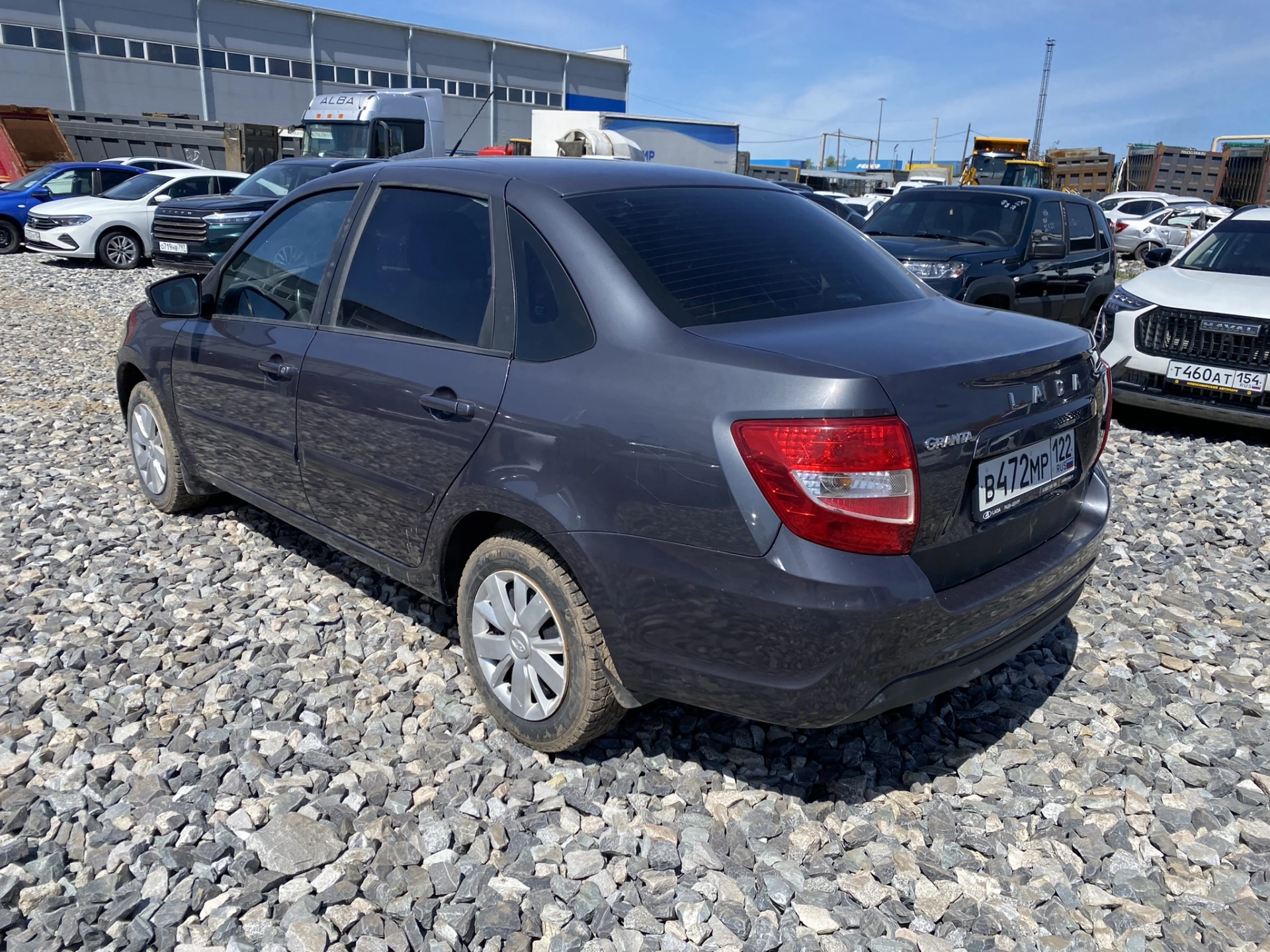 Lada Granta - фото 5