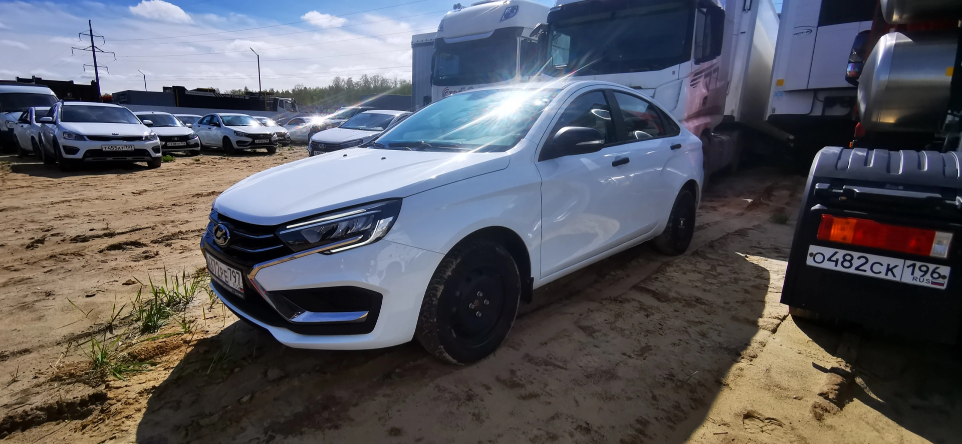 Lada Vesta - фото 2