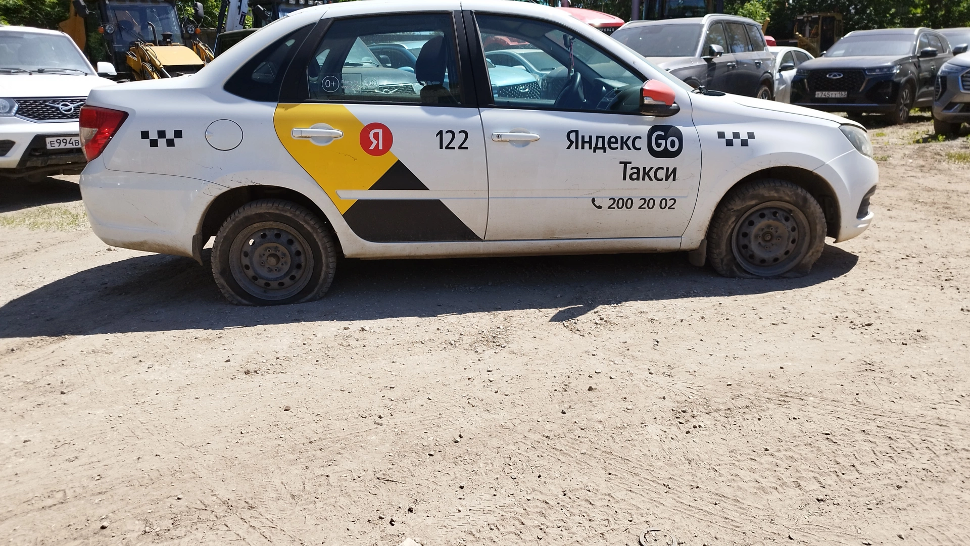 Lada Granta - фото 4