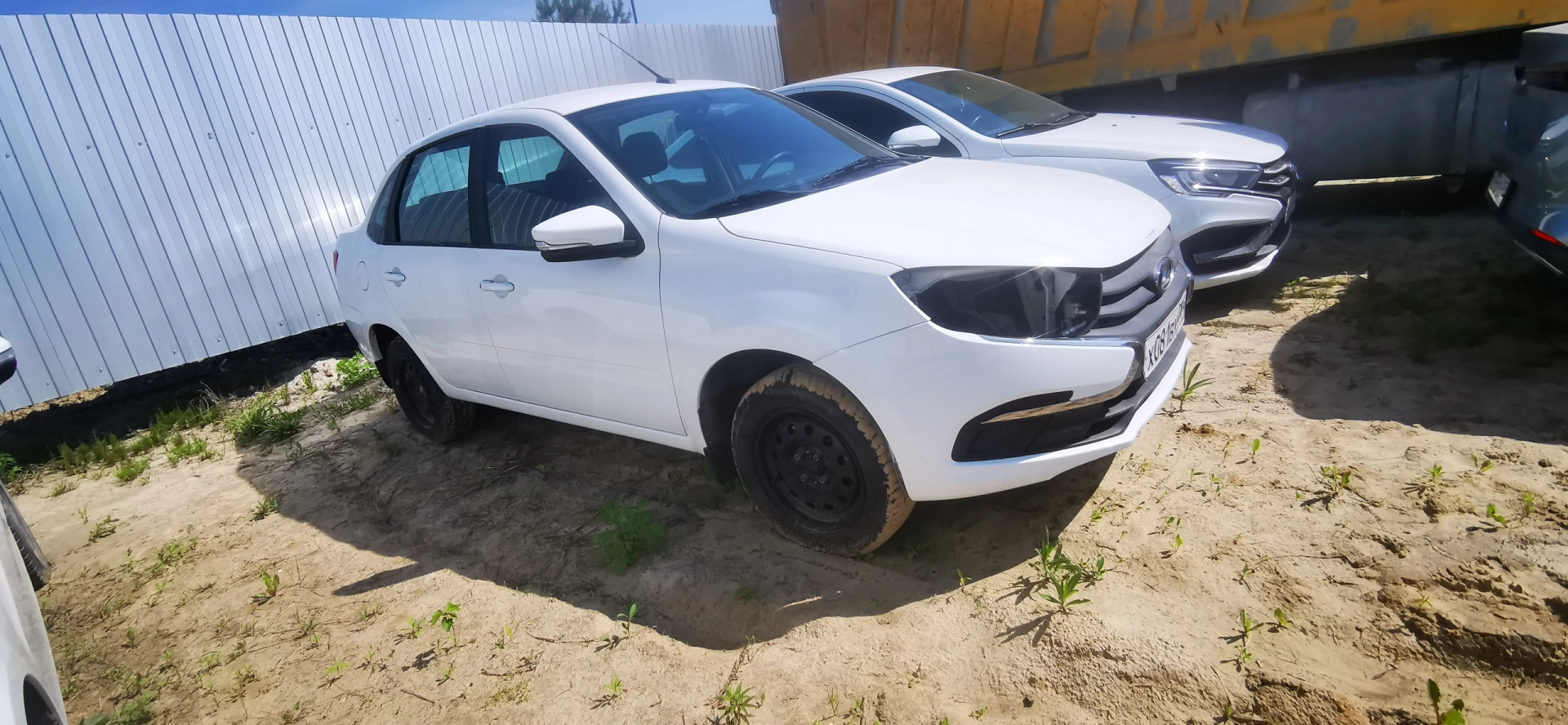 Lada Granta - фото 3