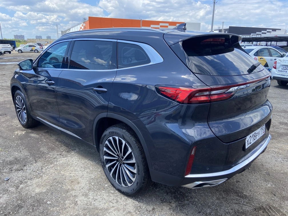 EXEED TXL - фото 5