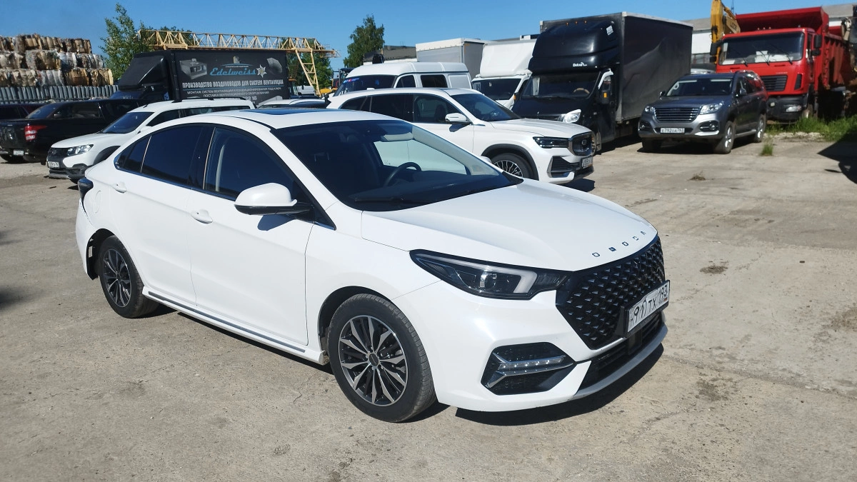 OMODA S5 - фото 1