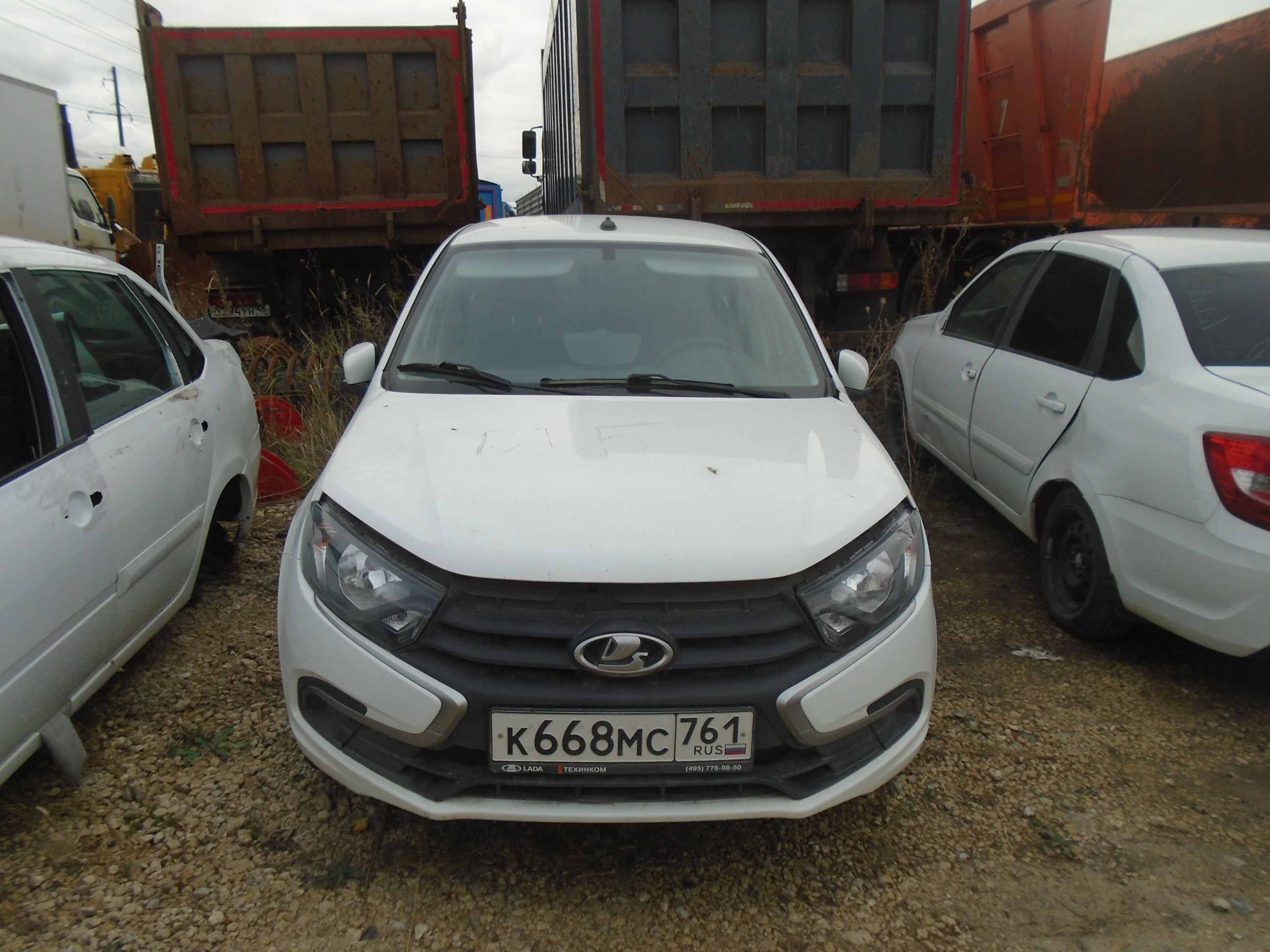 Lada Granta - фото 2