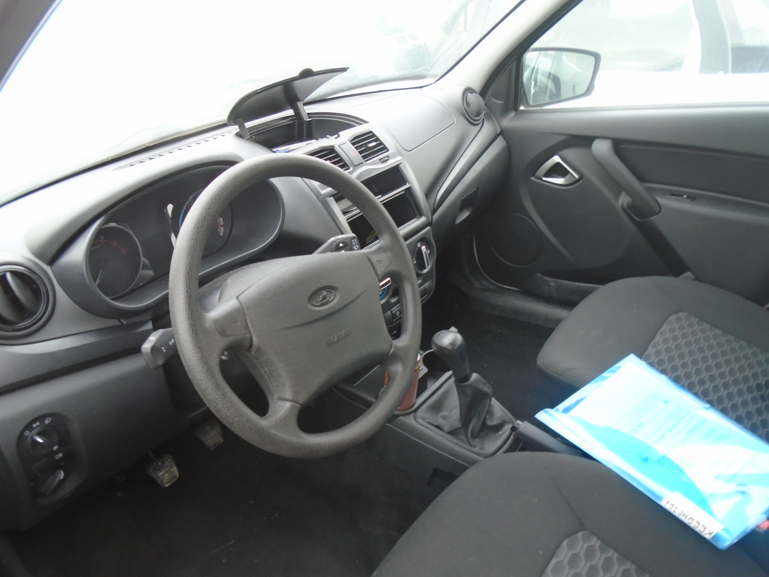 Lada Granta - фото 5