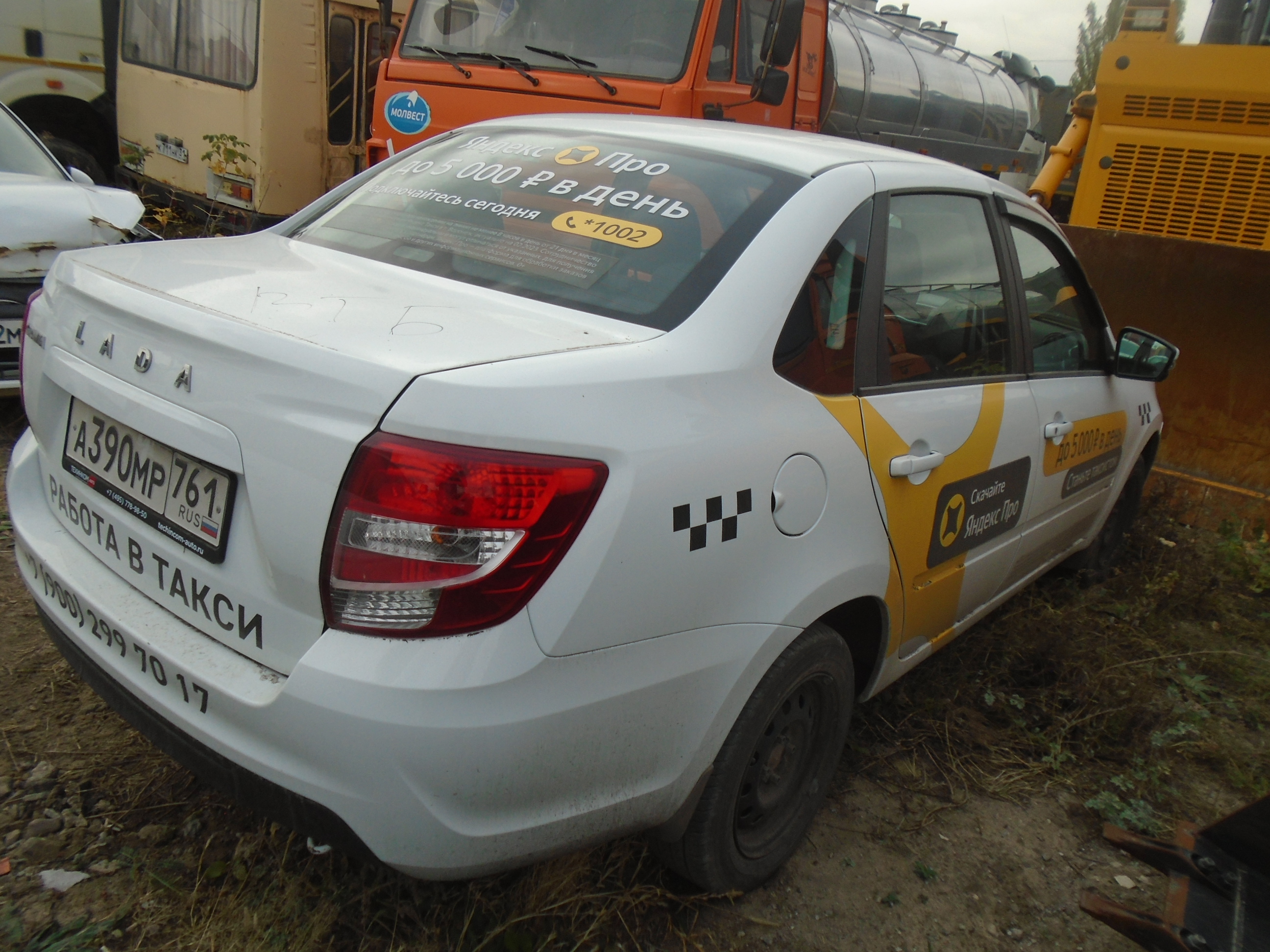 Lada Granta - фото 3