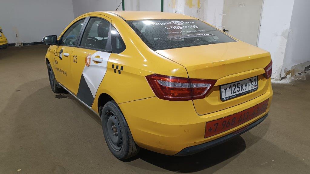 Lada Vesta - фото 4