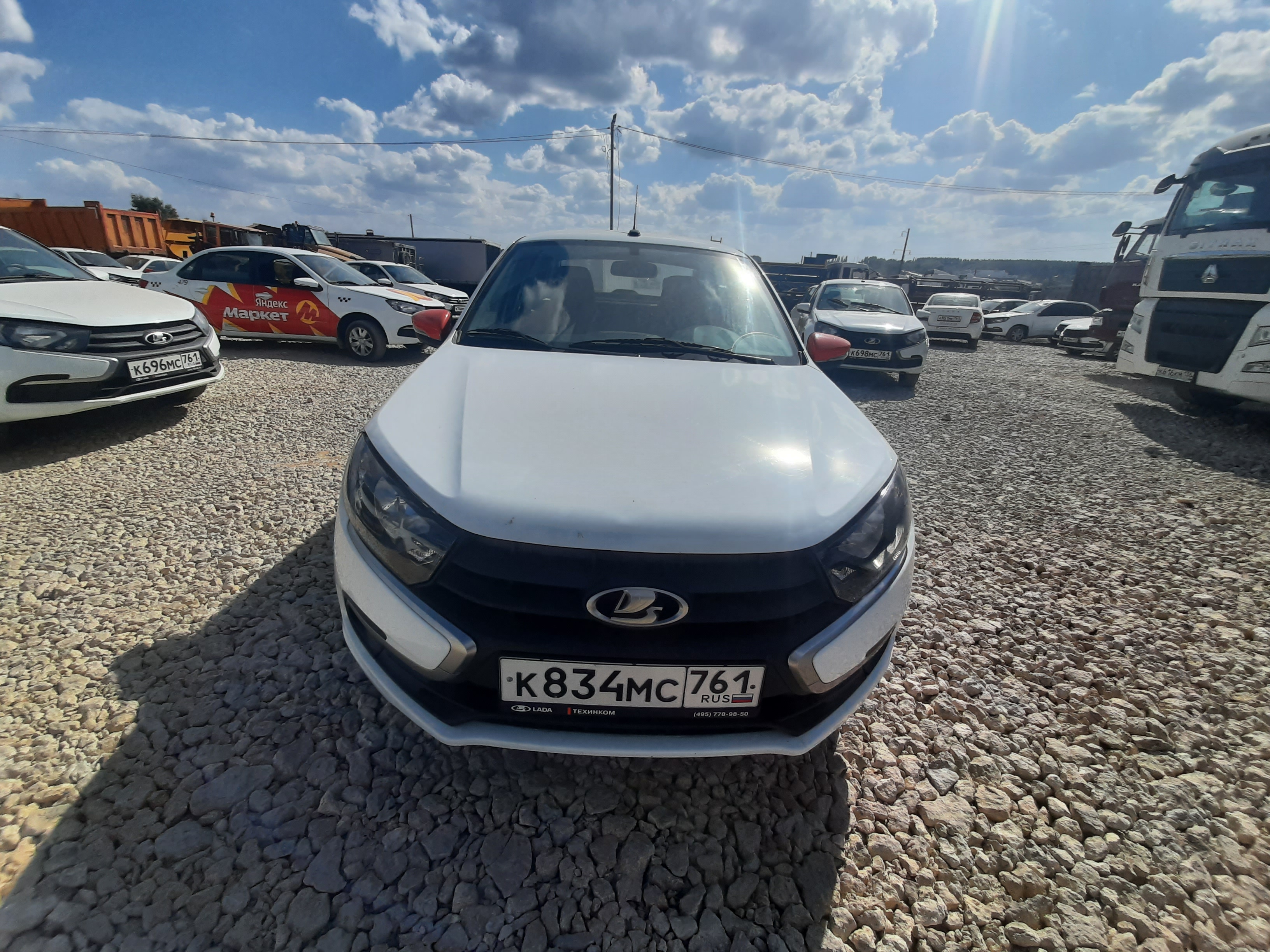 Lada Granta - фото 2