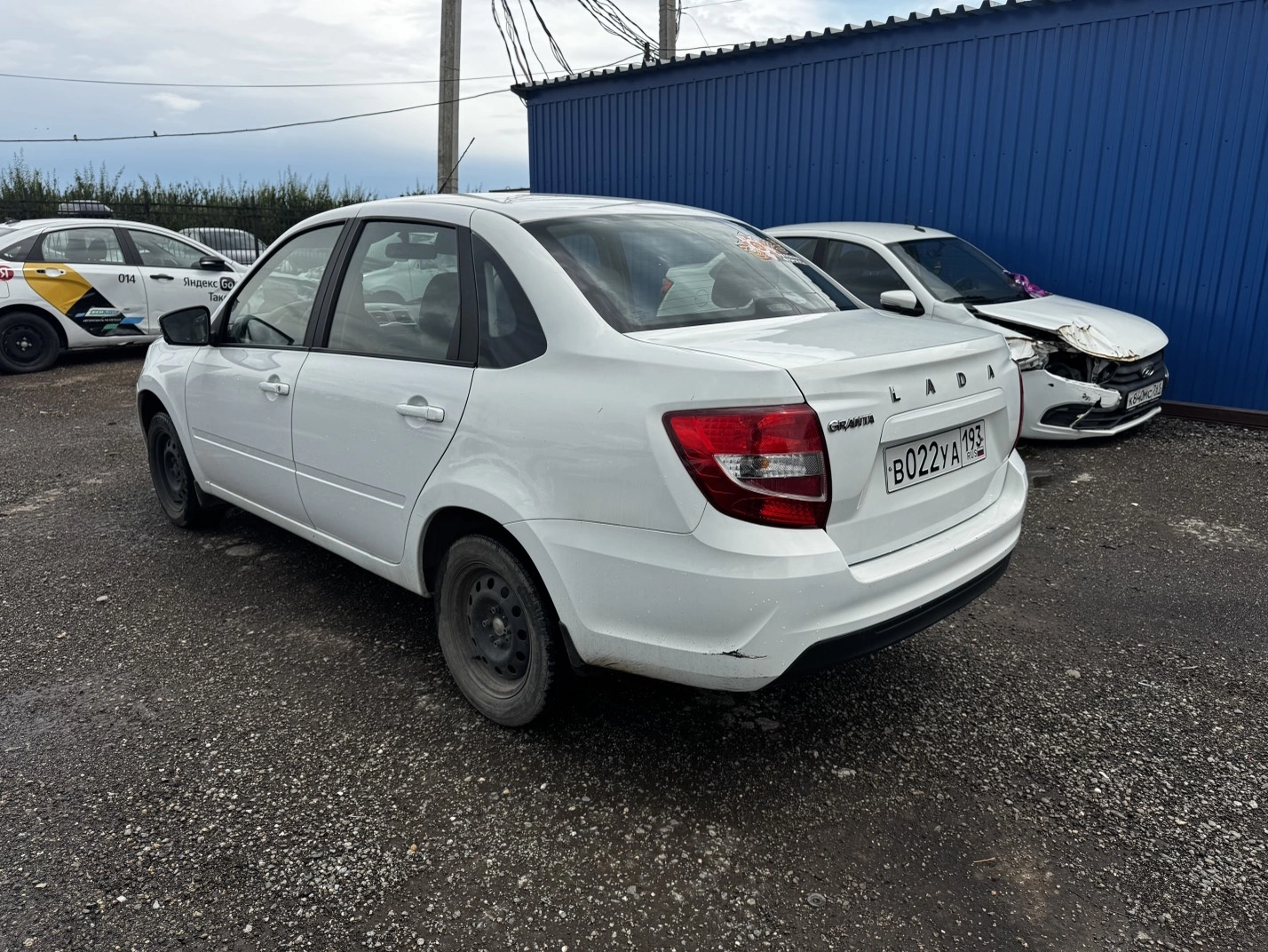 Lada Granta - фото 5