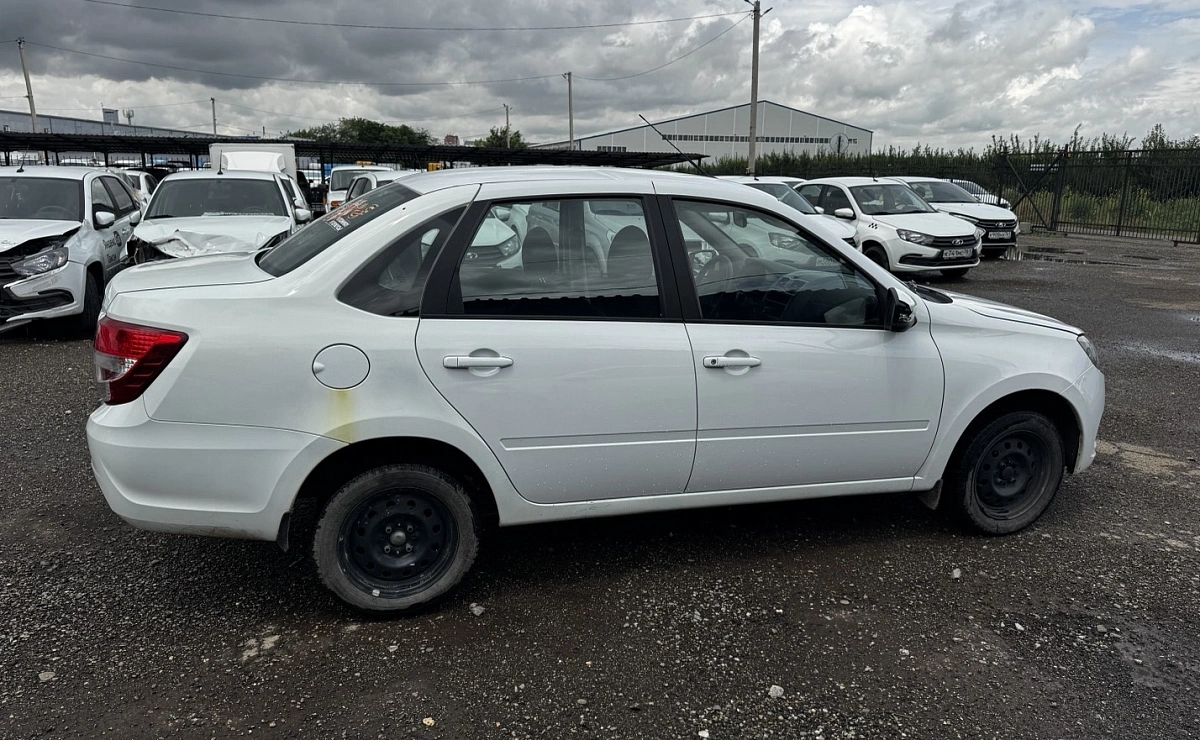 LADA Granta Седан