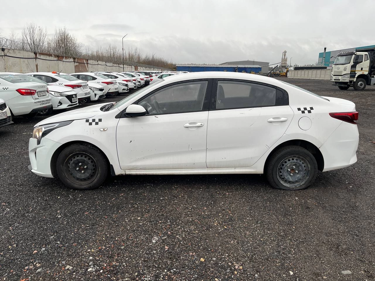 KIA Rio - фото 3