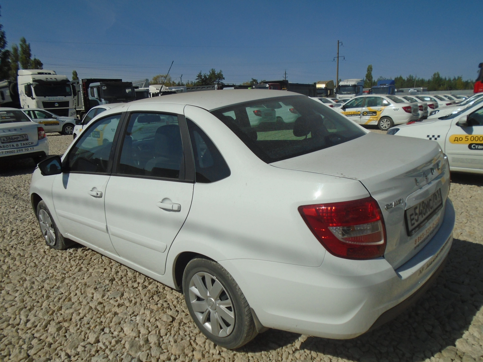 Lada Granta - фото 5