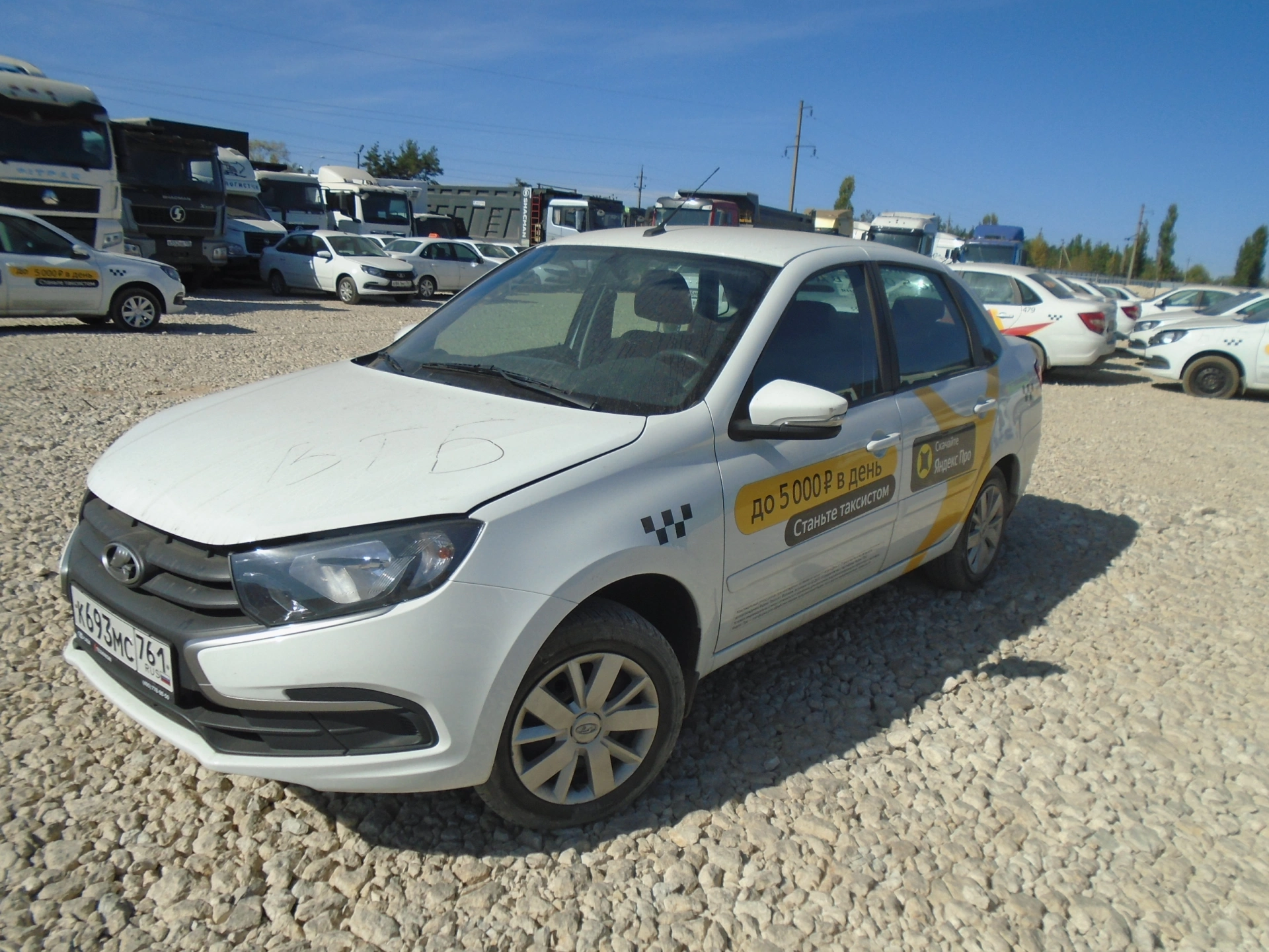 Lada Granta - фото 3