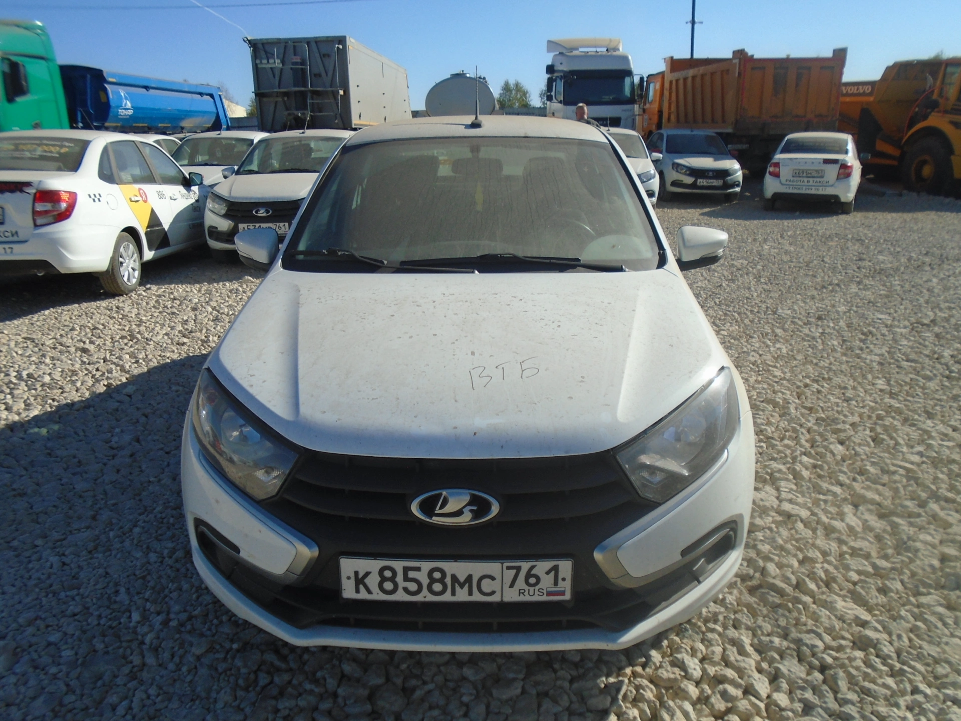 Lada Granta - фото 2