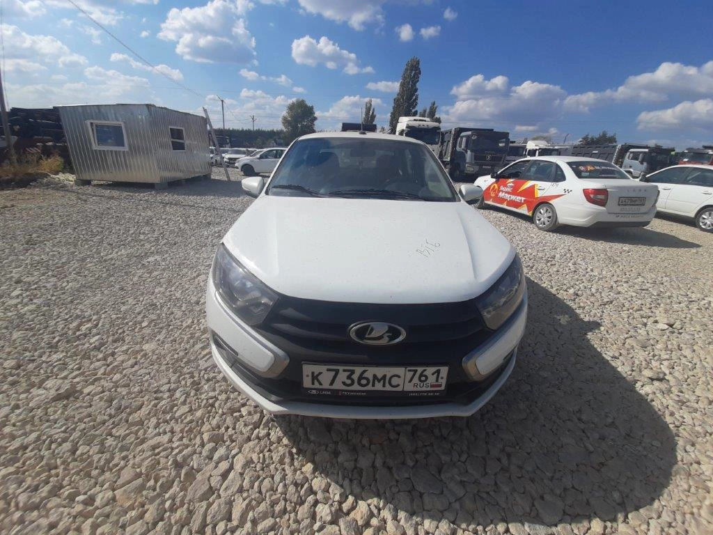 Lada Granta - фото 2