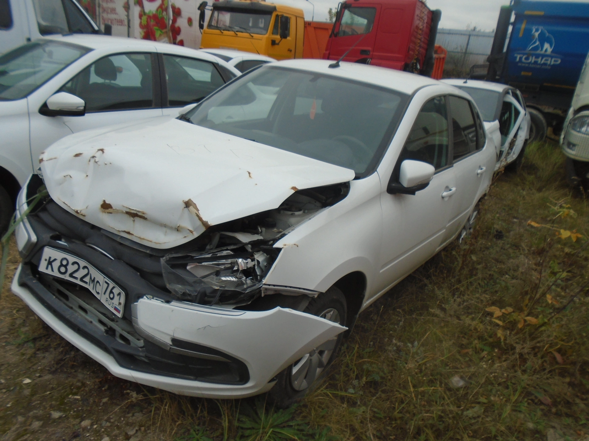 Lada Granta - фото 2