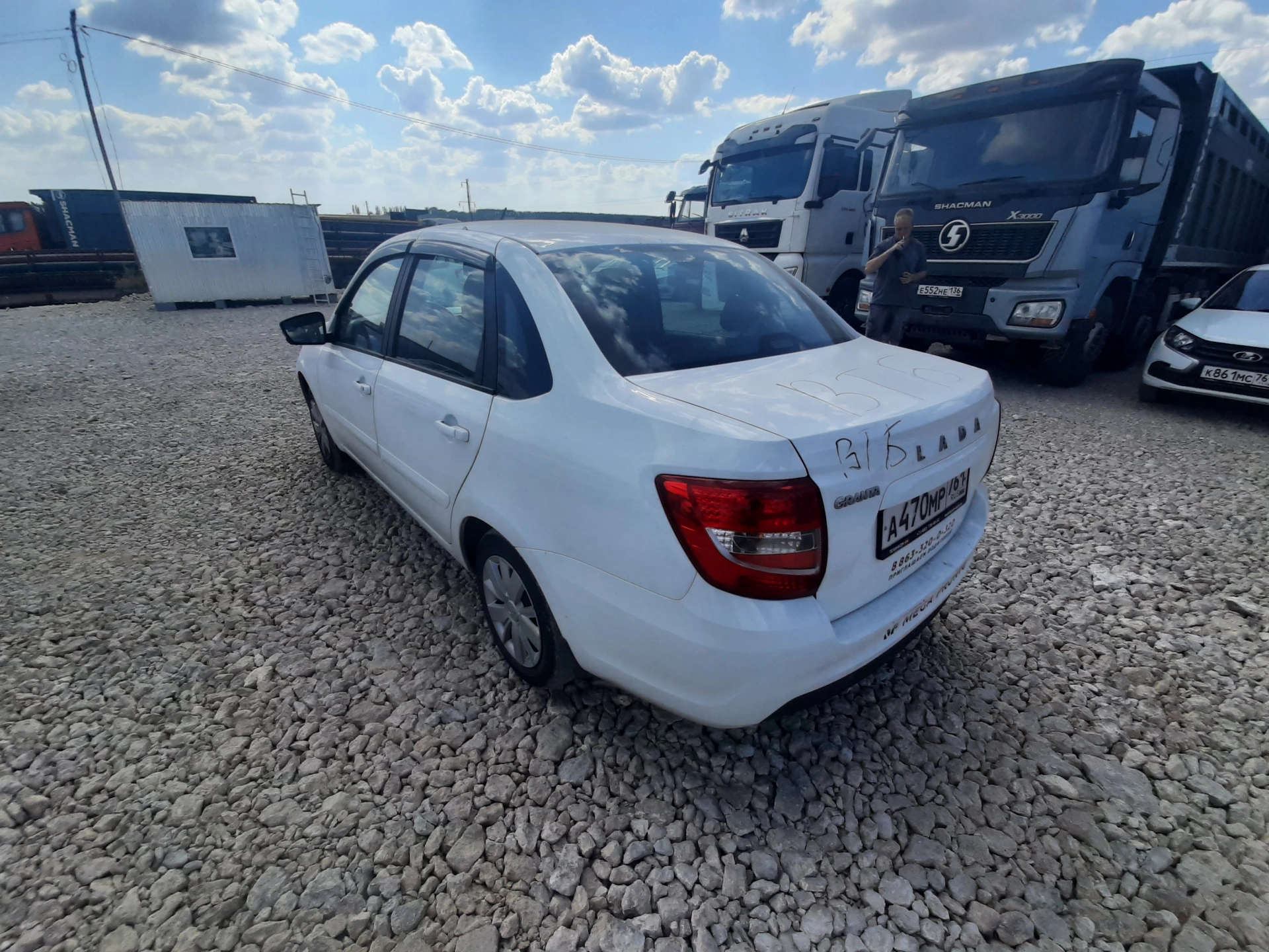 Lada Granta - фото 5