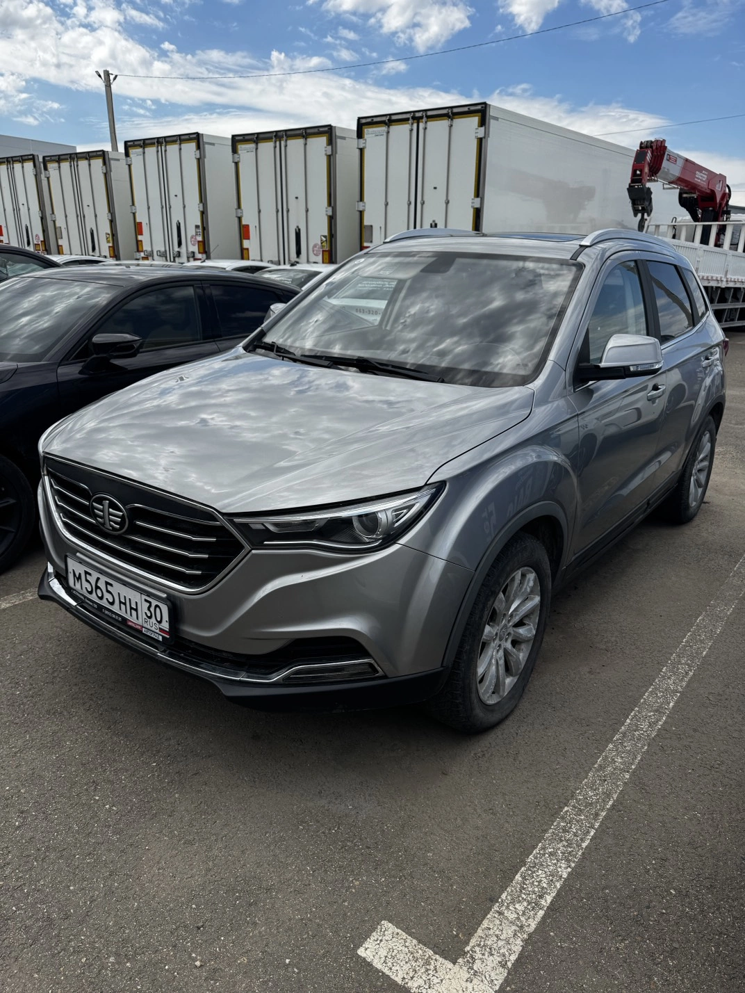 FAW Besturn Х40 - фото 3