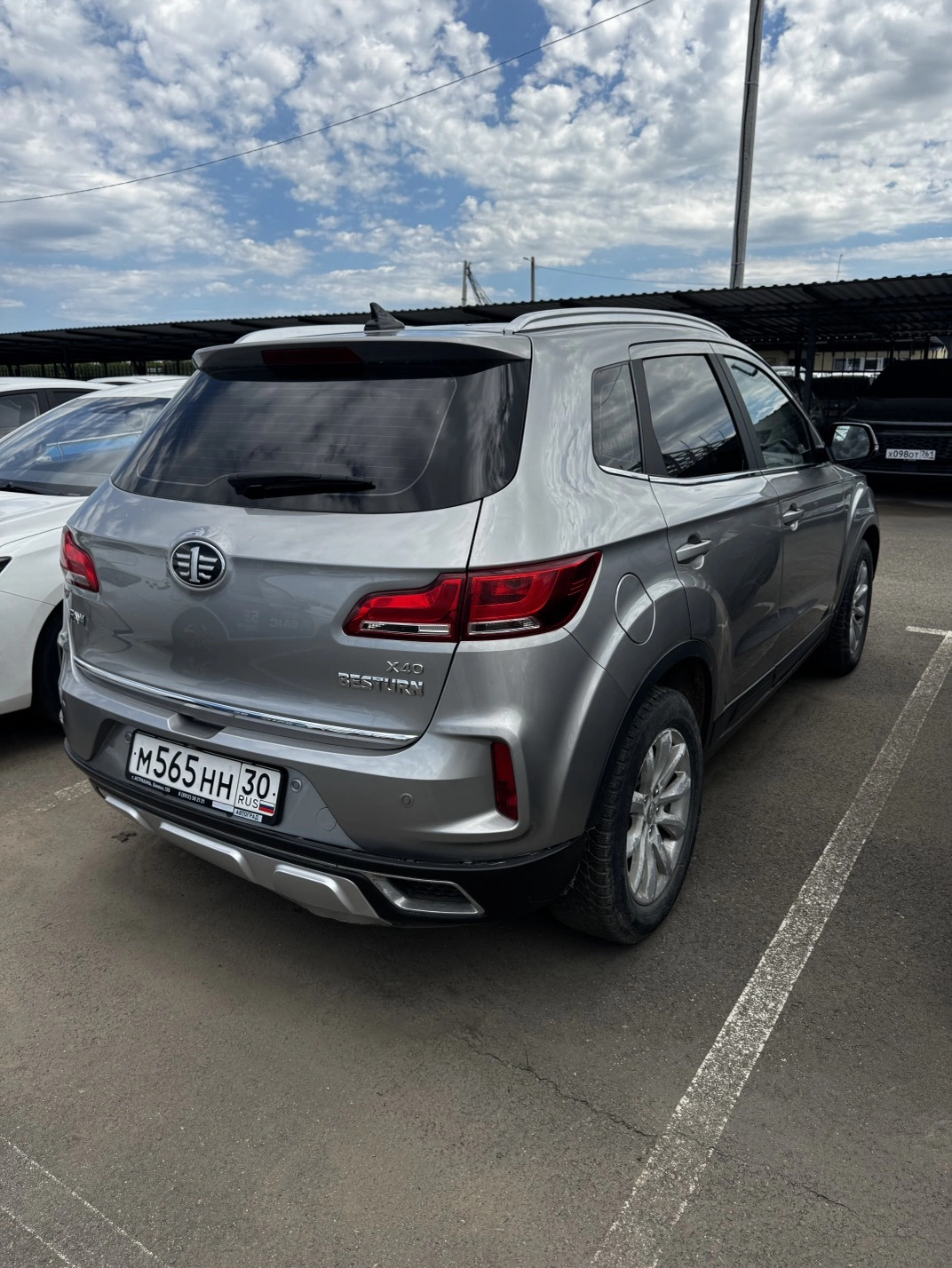 FAW Besturn Х40 - фото 4