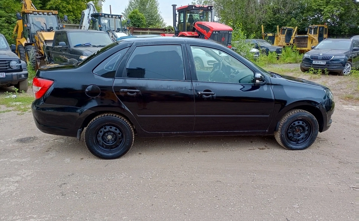 LADA Granta Седан