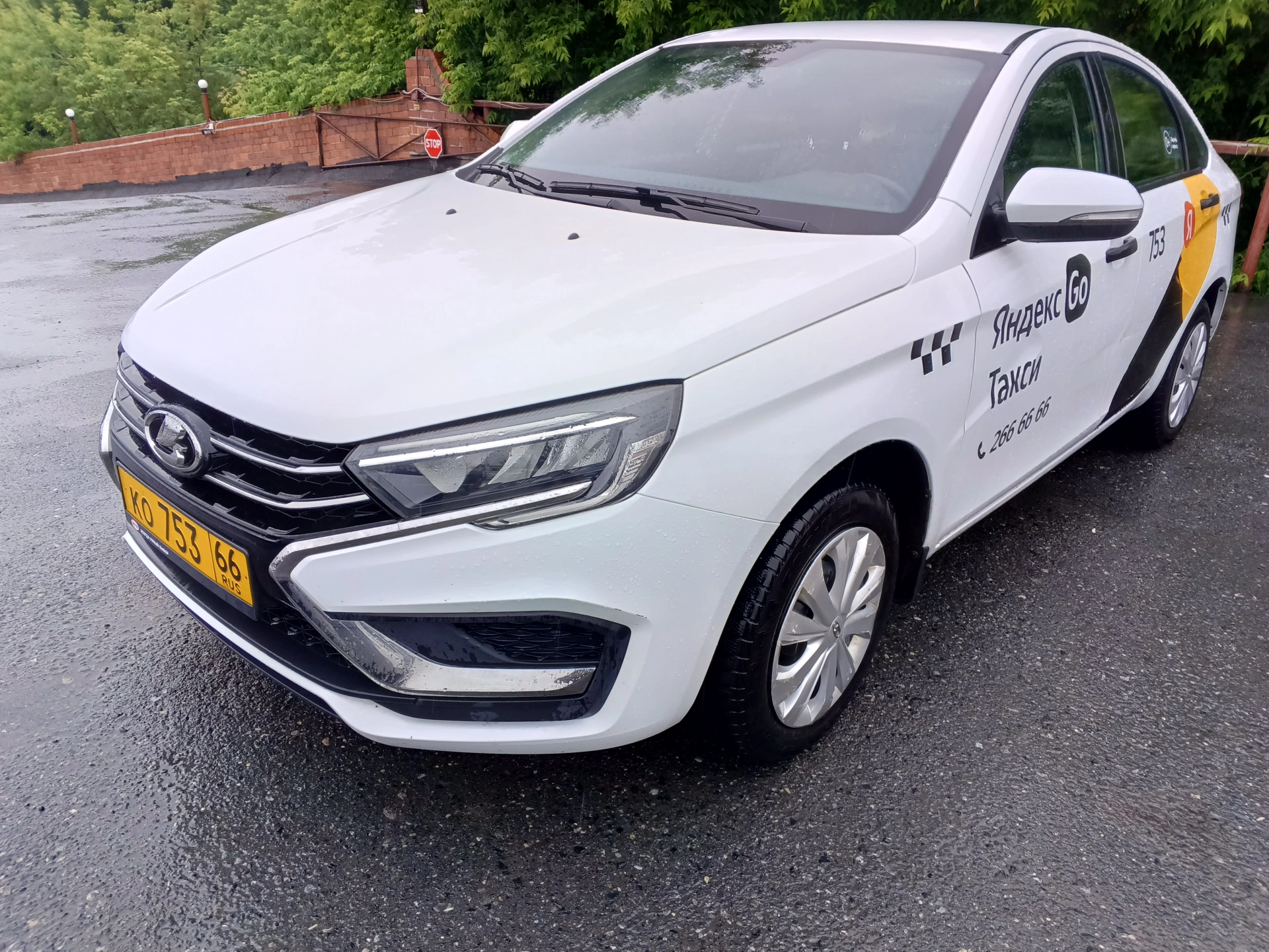 Lada Vesta - фото 3