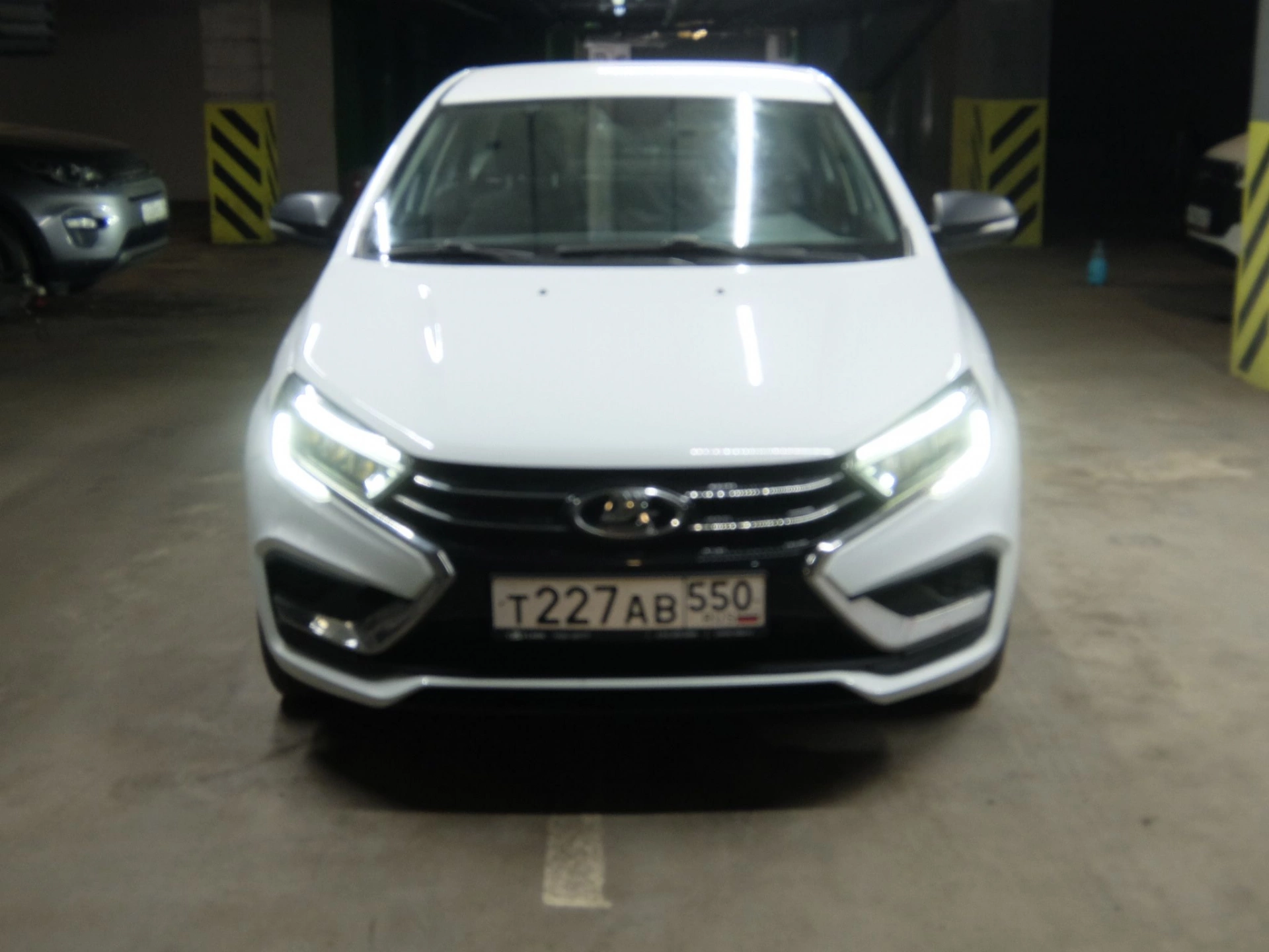 Lada Vesta - фото 2