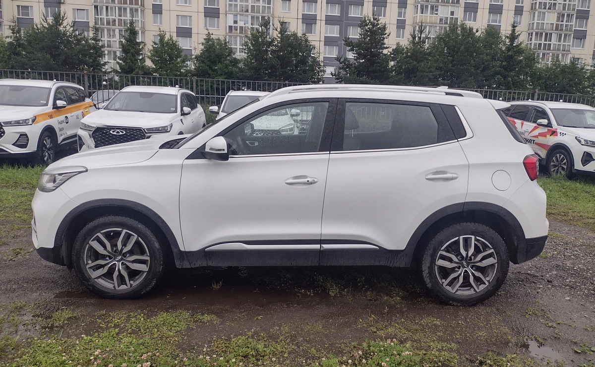 CHERY Tiggo 4