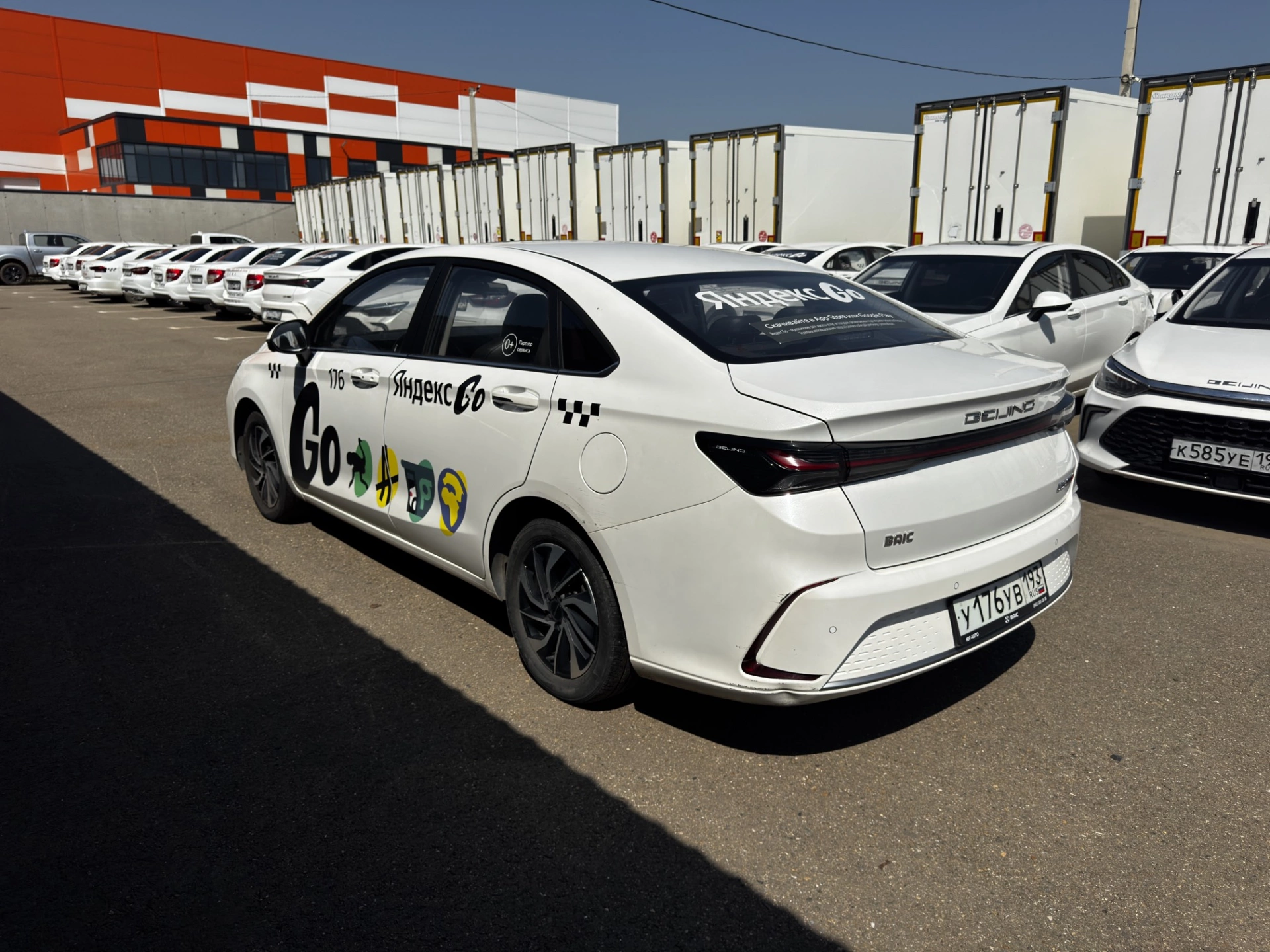 BAIC U5 plus - фото 5