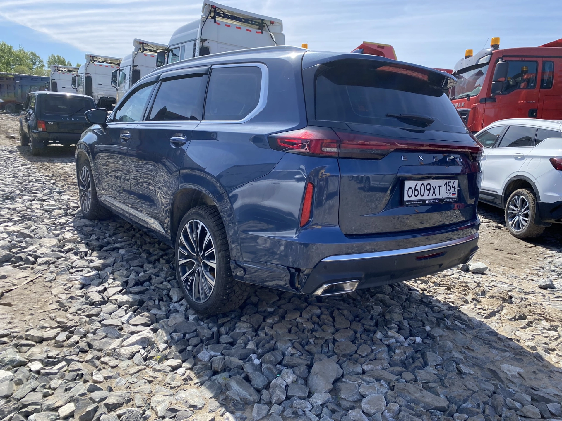 EXEED VX - фото 5