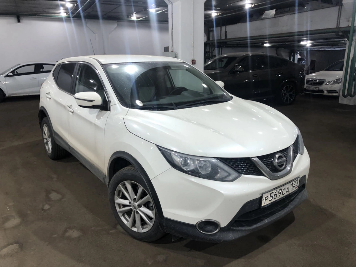 Nissan QASHQAI - фото 1