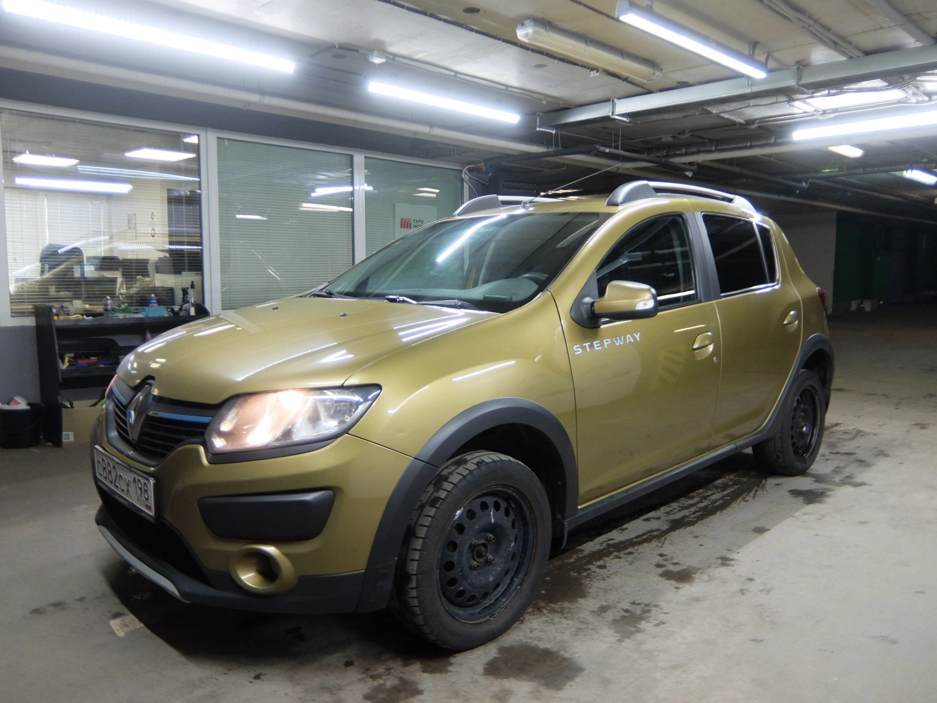 Renault Sandero - фото 3