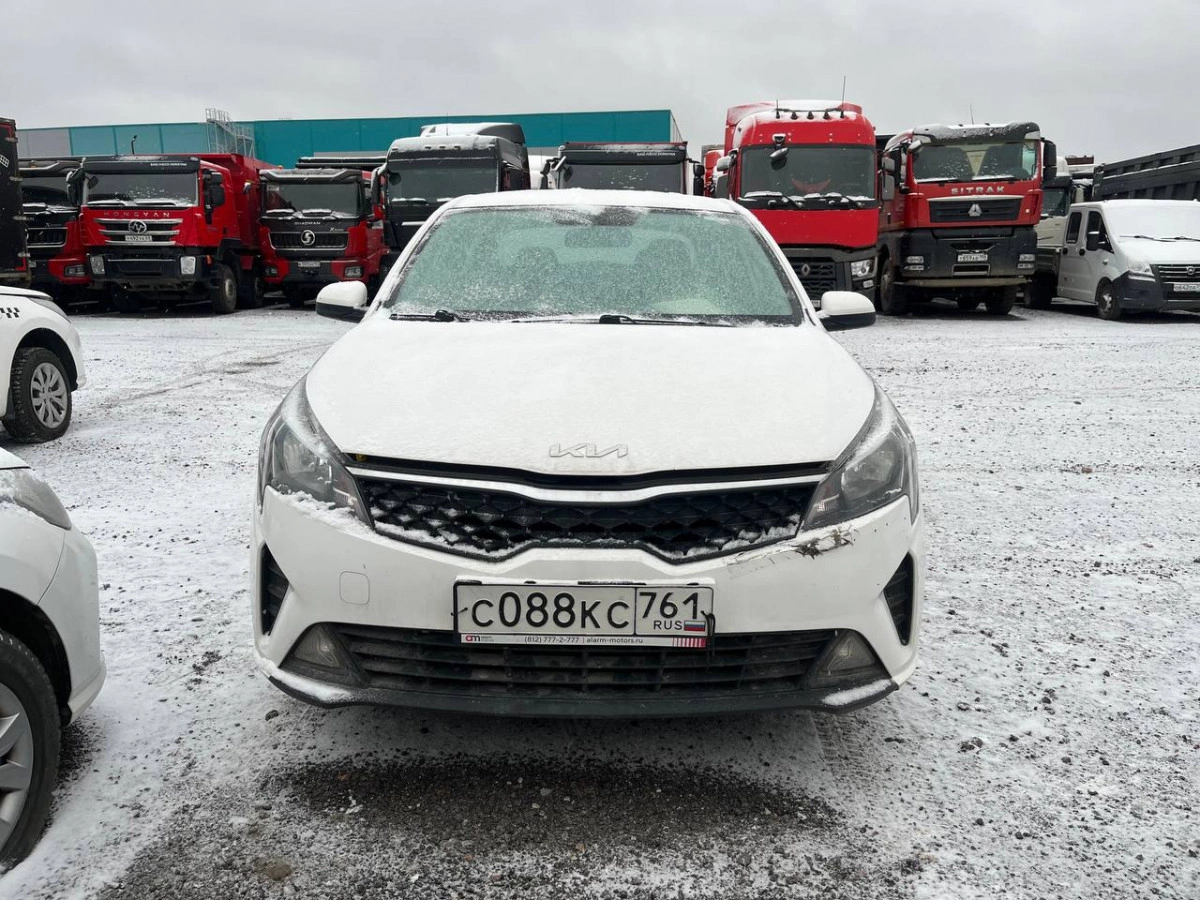 KIA Rio - фото 1