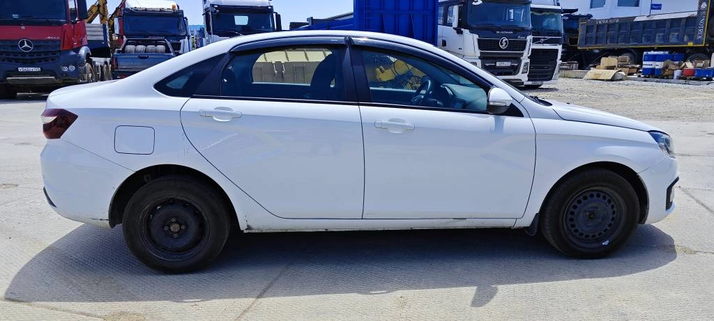 Lada Vesta - фото 5