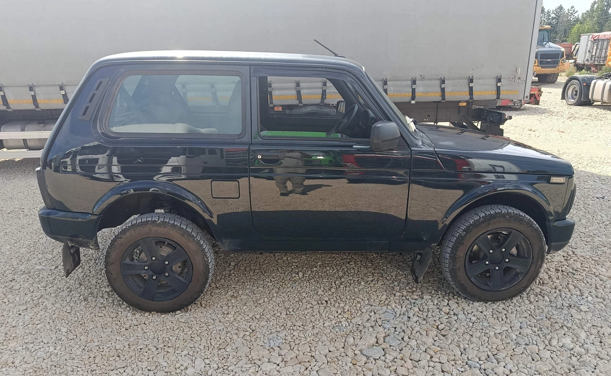 LADA 4x4 Urban (3-дв.)