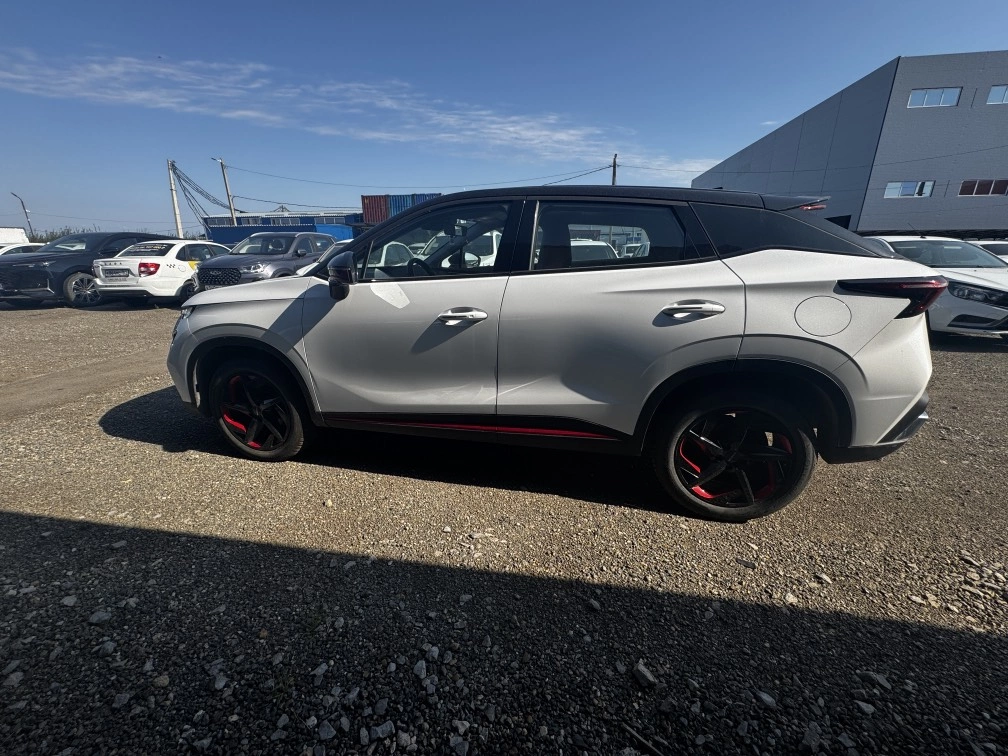 OMODA C5 - фото 4