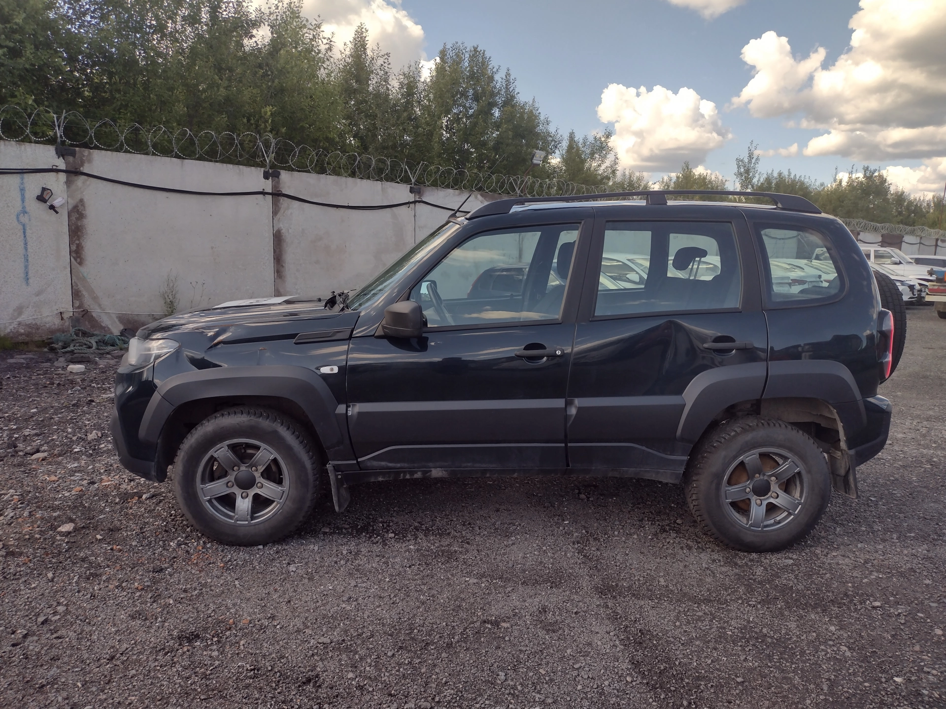 Lada Niva - фото 4