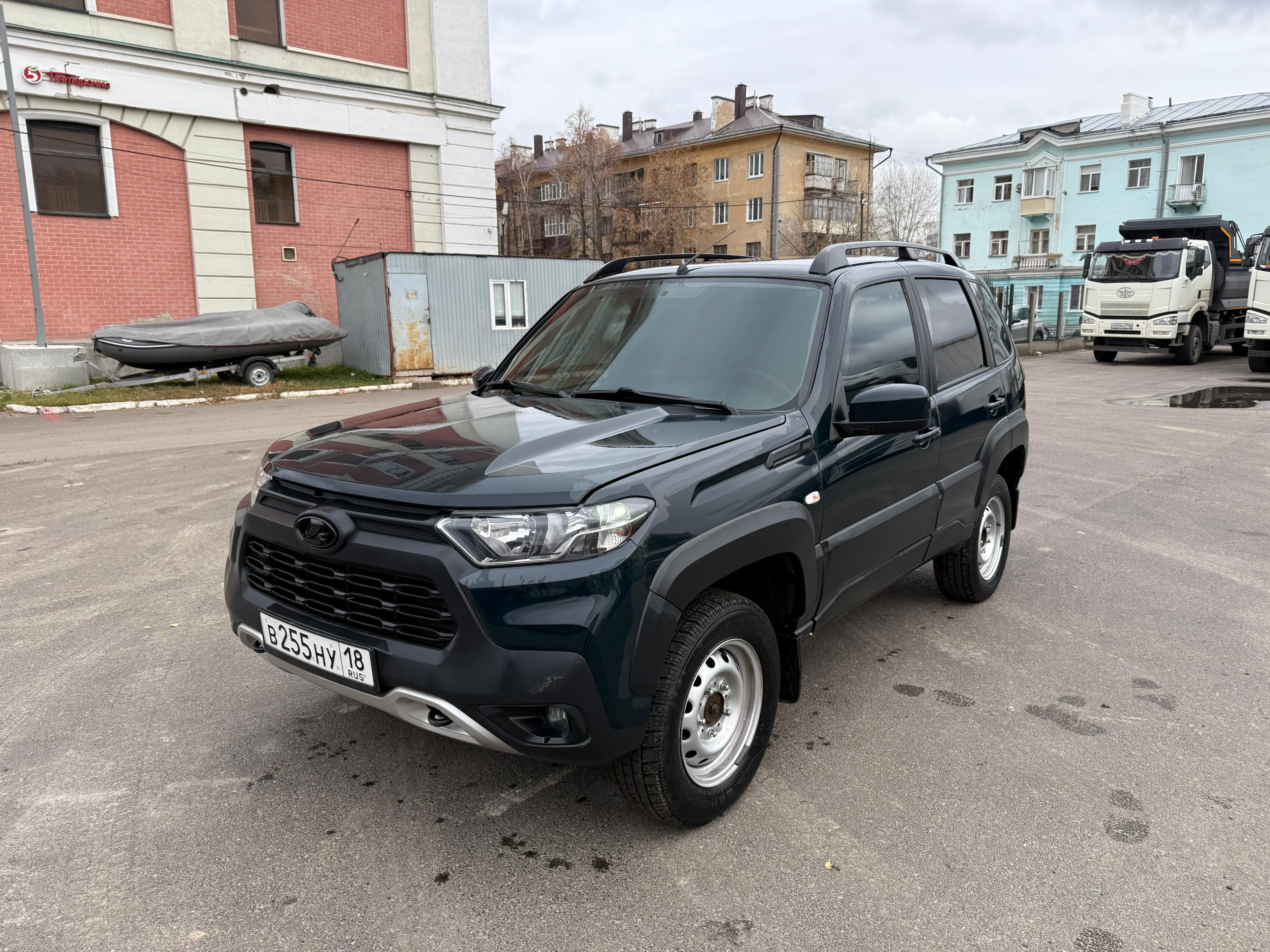 Lada Niva - фото 3