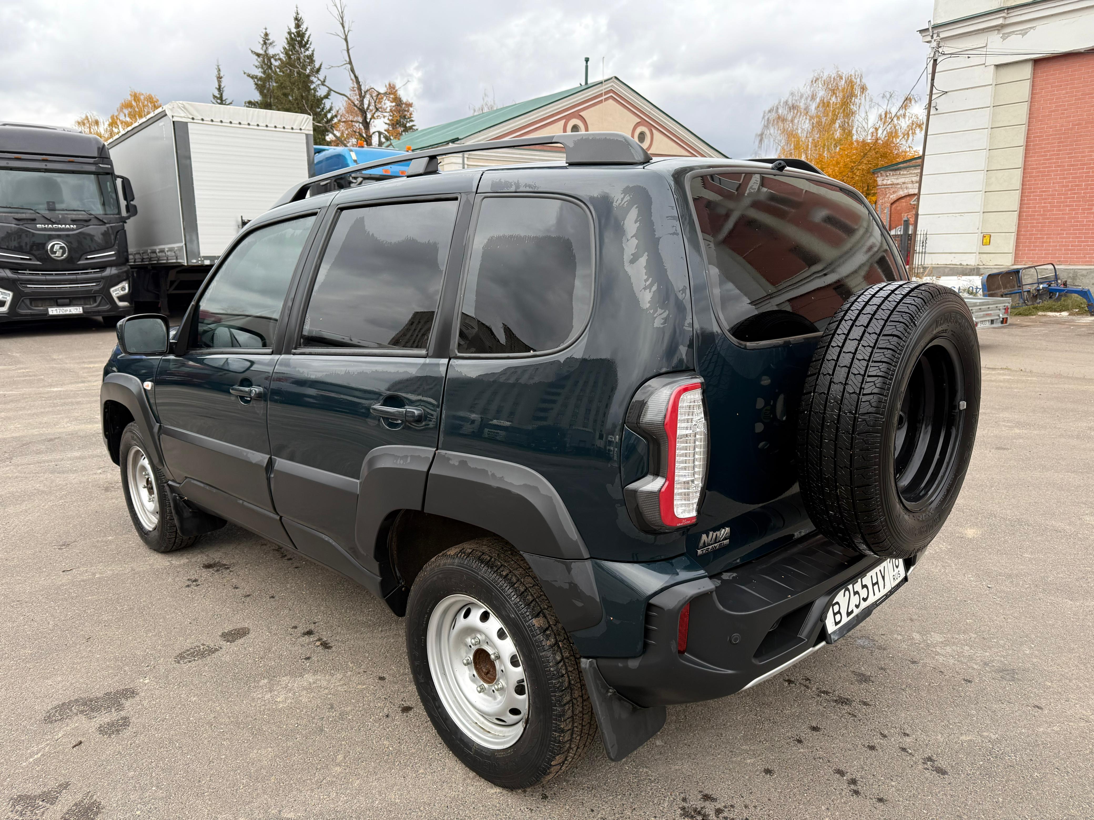 Lada Niva - фото 5