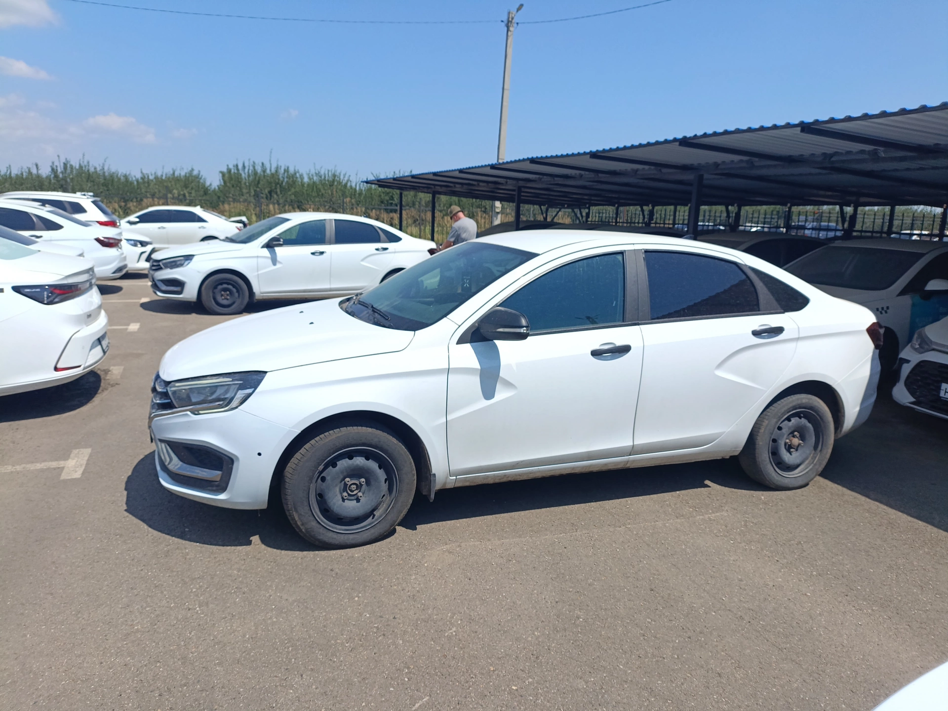 Lada Vesta - фото 4