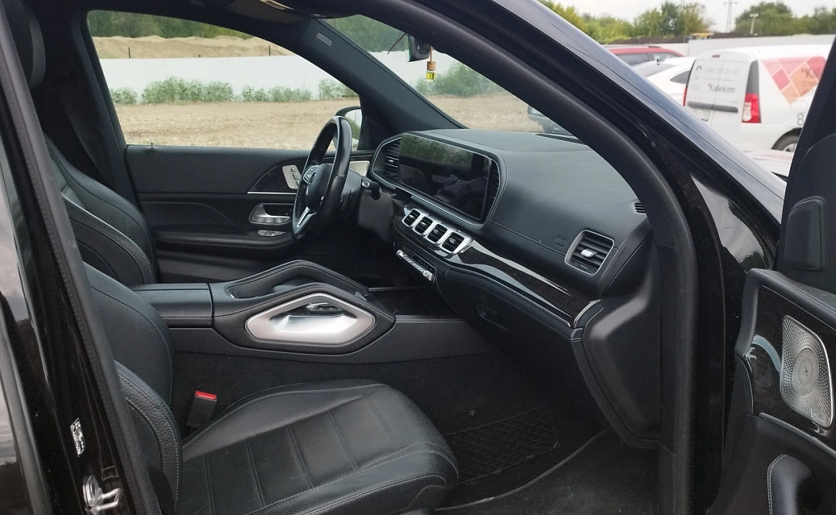 MERCEDES-BENZ GLS-Class