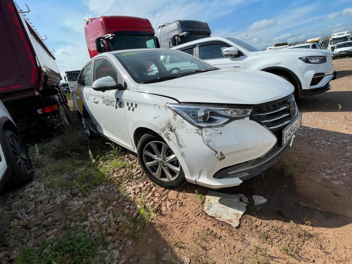 Changan Alsvin - фото 1