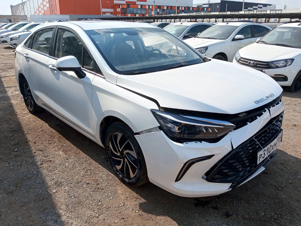 BAIC U5 plus - фото 1