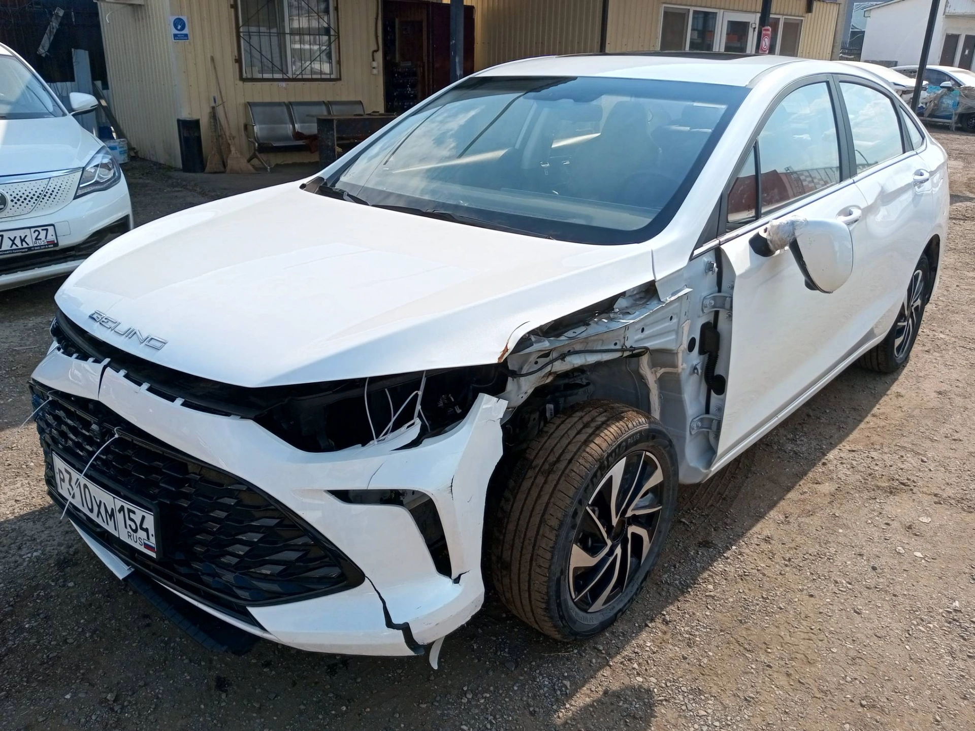 BAIC U5 plus - фото 3